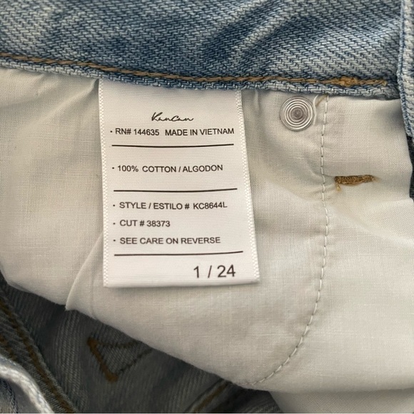 KANCAN Boyfriend Ripped Lightwash Jeans Distressed Size 24 NWT - Picture 14 of 16